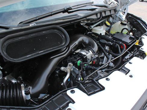 Used 2023 Ford Transit 350 DRW RWD image 27