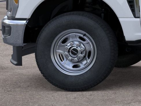 New 2026 Ford F350 XL w/ XL Chrome Package AWD/4WD image 20