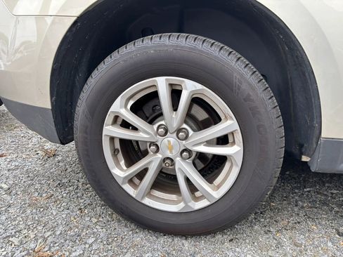 Used 2016 Chevrolet Equinox LT w/ Convenience Package FWD image 5