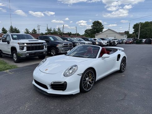 Used 2015 Porsche 911 Turbo S AWD/4WD image 3