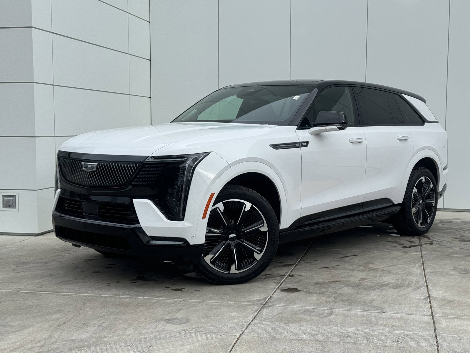 New 2025 Cadillac Escalade IQ Sport 2 AWD/4WD image 2