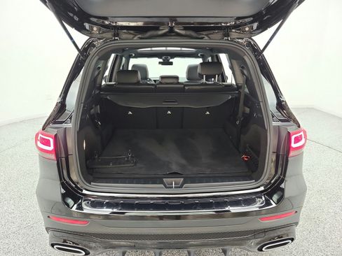 Used 2022 Mercedes-Benz GLB 250 image 18