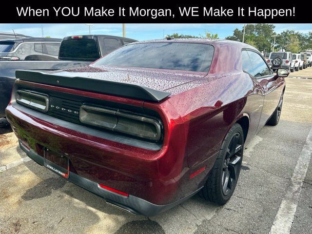Used 2019 Dodge Challenger SXT w/ Blacktop Package RWD image 6