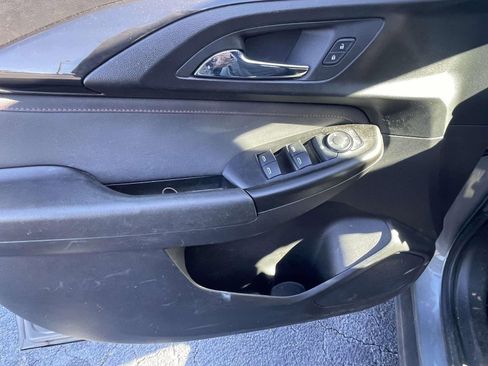 Used 2023 Chevrolet TrailBlazer RS image 14