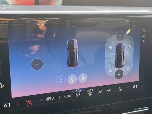 Used 2025 Lincoln Nautilus Reserve image 20