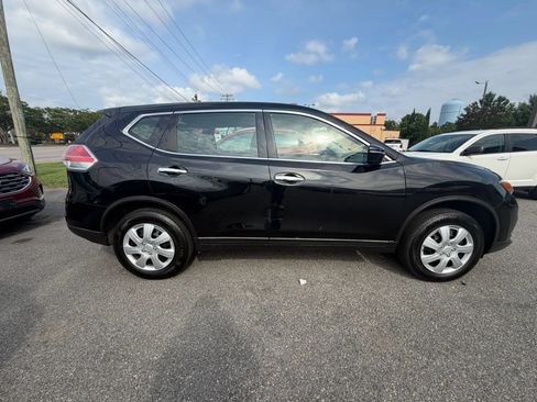 Used 2014 Nissan Rogue S FWD image 6