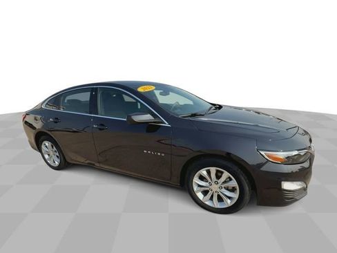 Used 2023 Chevrolet Malibu LT image 2