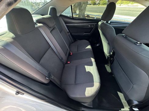 Used 2019 Toyota Corolla LE image 20