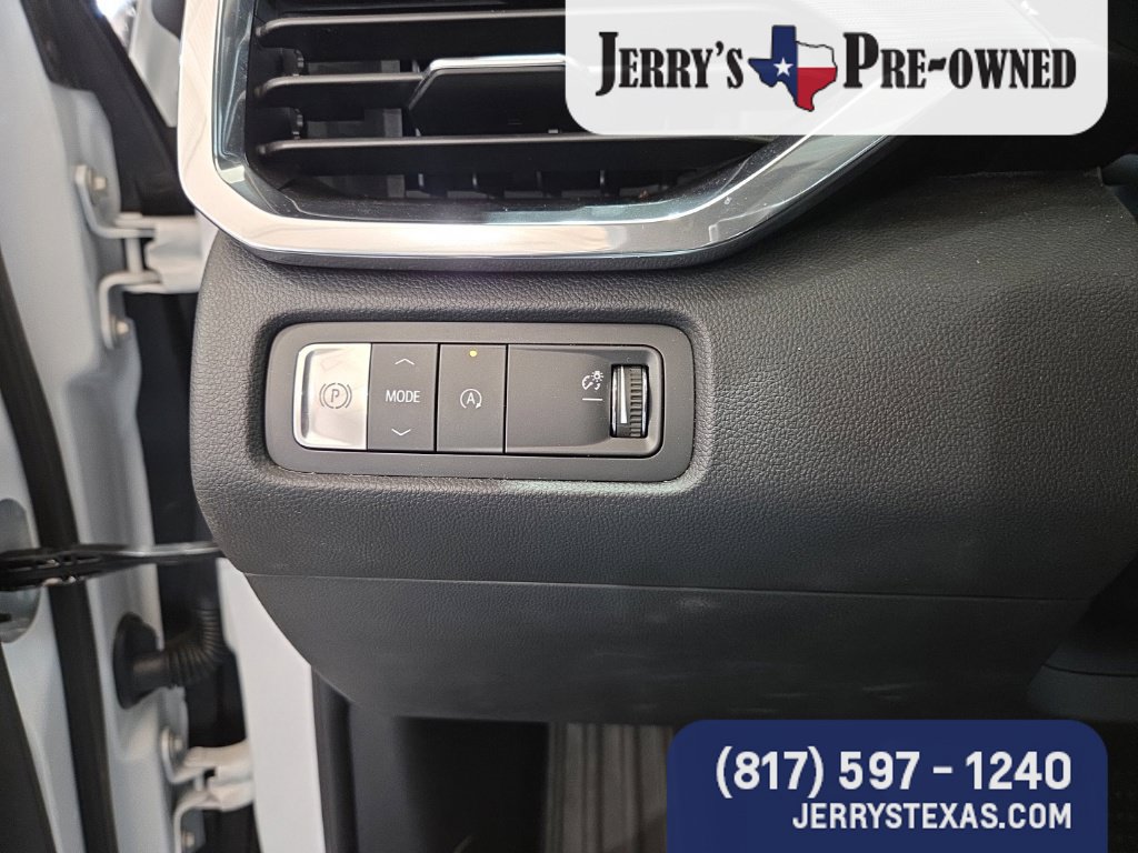 Used 2026 GMC Acadia Elevation w/ Elevation Premium Package FWD image 13