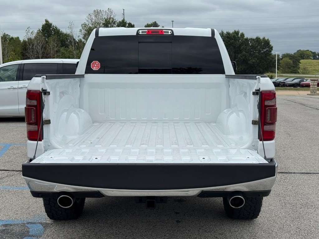 Used 2020 RAM 1500 Laramie AWD/4WD image 7