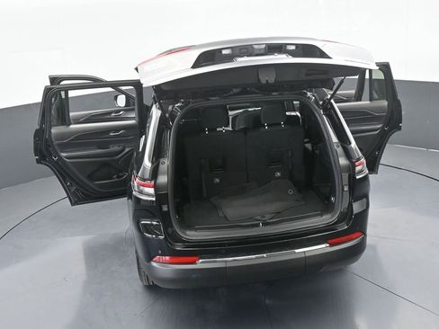 Used 2024 Jeep Grand Cherokee L Laredo image 66