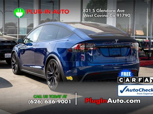 Used 2022 Tesla Model X image 2