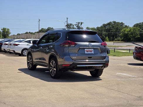 Used 2019 Nissan Rogue SL AWD/4WD image 4