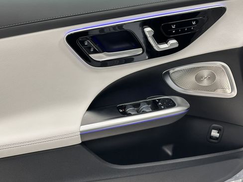 New 2026 Mercedes-Benz C 300 4MATIC Sedan image 10