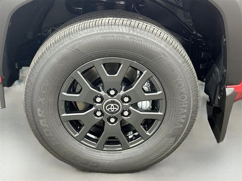 New 2025 Toyota 4Runner SR5 image 8