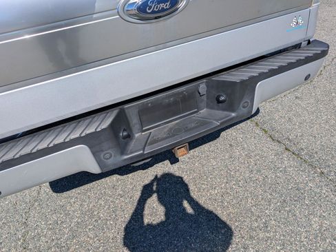 Used 2011 Ford F150 Platinum image 7