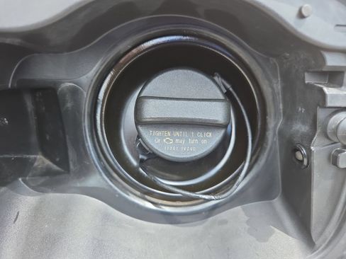 Used 2021 INFINITI QX50 Pure AWD/4WD image 34