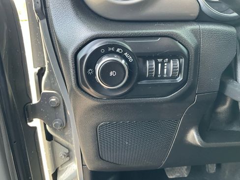 Used 2021 Jeep Wrangler Unlimited Sport AWD/4WD image 20