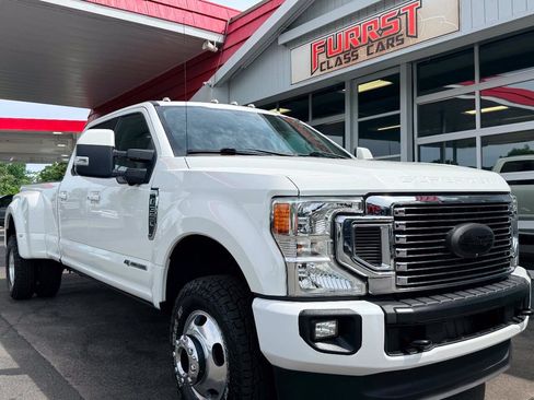 Used 2020 Ford F350 Lariat w/ Lariat Ultimate Package AWD/4WD image 16
