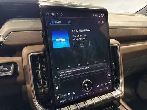 Used 2025 GMC Yukon Denali Ultimate image 25