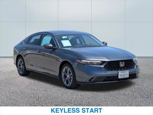 Certified 2023 Honda Accord EX image 4