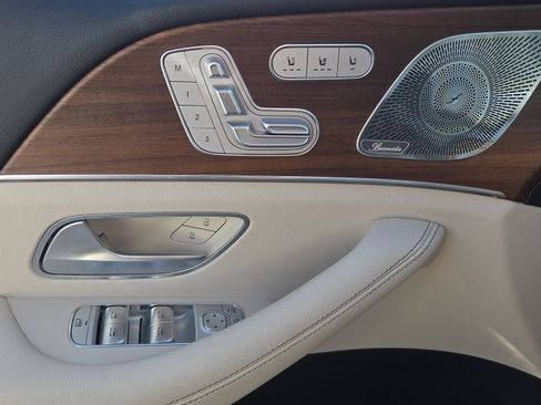 Used 2024 Mercedes-Benz GLE 350 4MATIC image 35