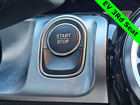 Used 2022 Mercedes-Benz EQB 300 4MATIC w/ AMG Night Package image 24