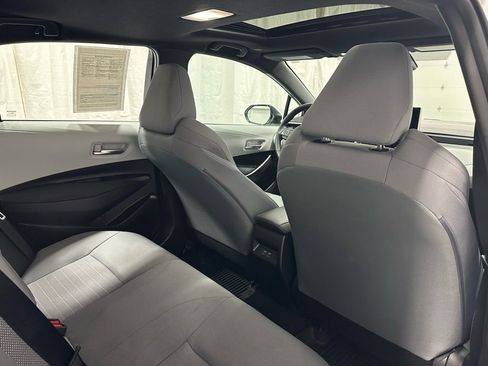 Used 2025 Toyota Corolla SE w/ SE Premium Package image 54