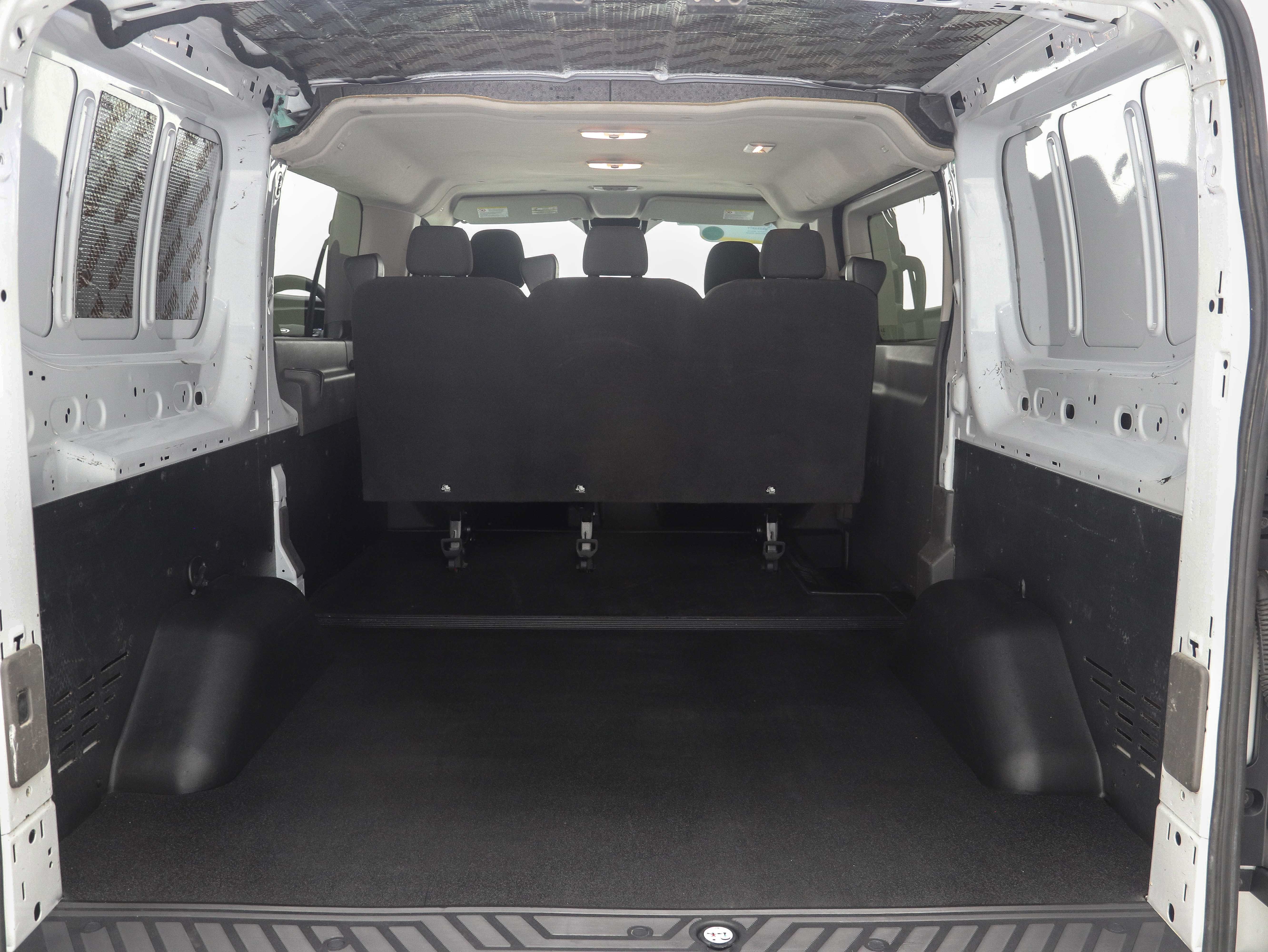 Used 2020 Ford Transit 350 Low Roof AWD image 11