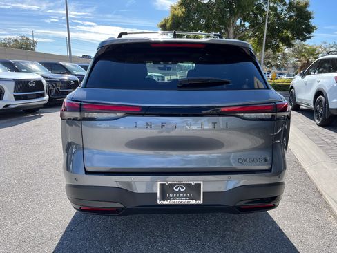 Certified 2026 INFINITI QX60 Sport w/ Dark Cargo Package AWD/4WD image 4