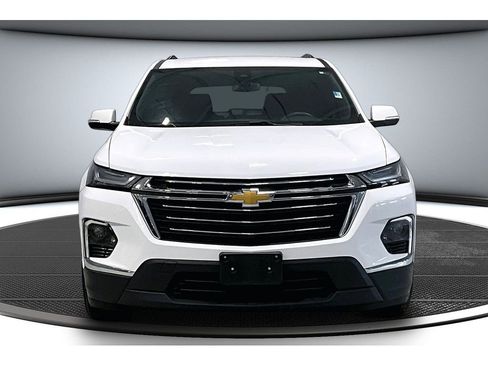 Used 2023 Chevrolet Traverse LT AWD/4WD image 4