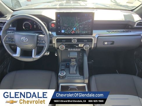 Used 2025 Toyota Tacoma TRD Sport image 23