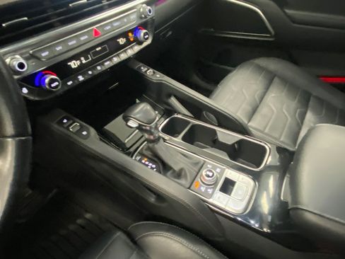 Used 2022 Kia Telluride SX w/ SX Prestige Package image 26