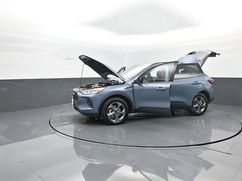 Certified 2025 Ford Escape ST-Line Elite image 38