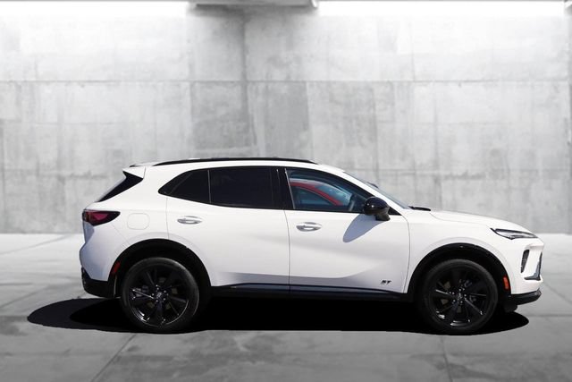 Used 2025 Buick Envision Sport Touring AWD/4WD image 5