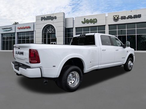 New 2026 RAM 3500 Longhorn AWD/4WD image 3