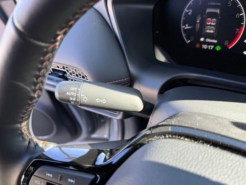 Certified 2026 Honda HR-V Sport image 24