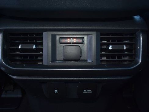 Used 2021 Ford F150 Lariat w/ Equipment Group 502A High image 46