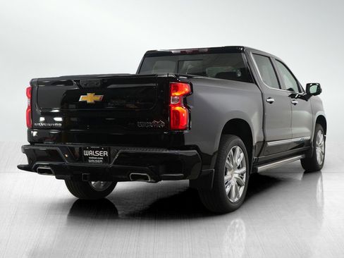 Used 2024 Chevrolet Silverado 1500 High Country image 5
