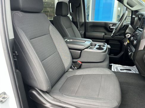 Certified 2022 Chevrolet Silverado 2500 Custom w/ Custom Convenience Package image 27