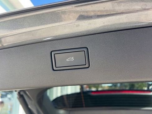 New 2026 Volkswagen Tiguan SE R-Line image 27