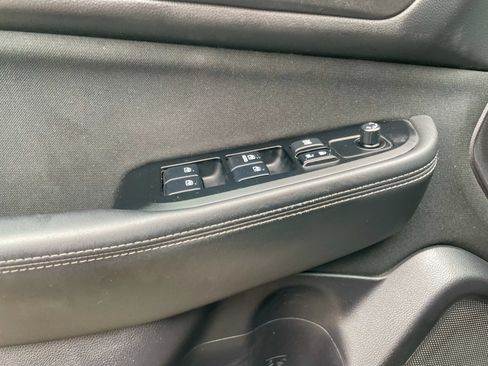 Used 2017 Subaru Outback 2.5i AWD/4WD image 12