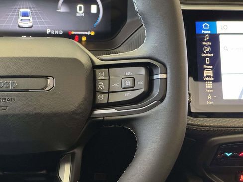 New 2026 Jeep Cherokee Overland image 27