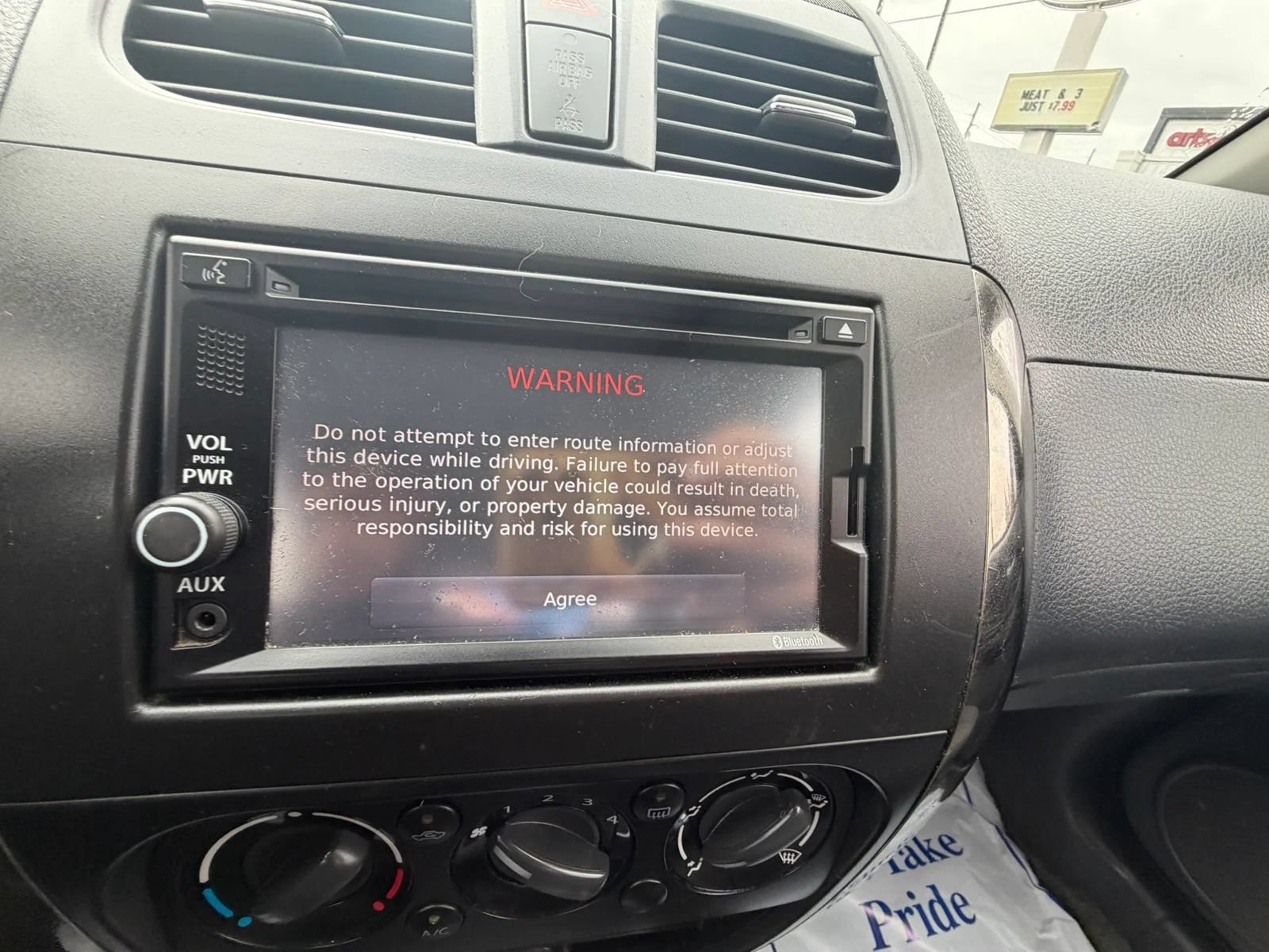Used 2013 Suzuki SX4 AWD Hatchback image 17