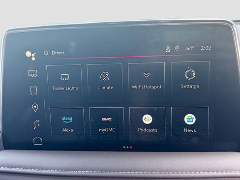 Used 2024 GMC Yukon XL SLT w/ SLT Luxury Package image 31