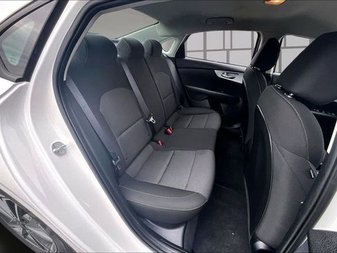 Used 2023 Kia Forte Sedan FWD image 25