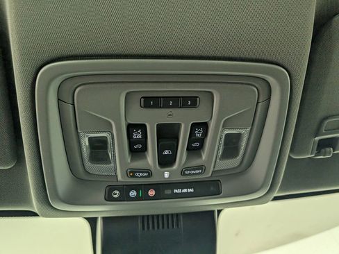 New 2025 Chevrolet Silverado 2500 LTZ w/ Z71 Chrome Sport Edition image 27