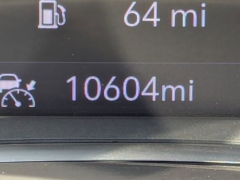 Certified 2023 GMC Terrain AT4 w/ Tech Package image 17