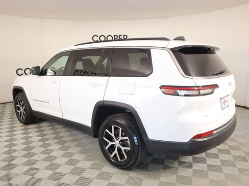 Used 2024 Jeep Grand Cherokee L Limited w/ Luxury Tech Group II image 25