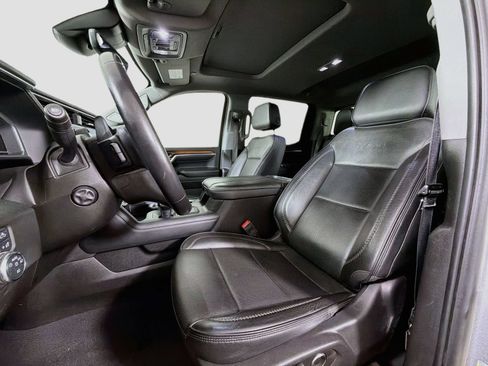 Used 2024 GMC Sierra 1500 Denali AWD/4WD image 12